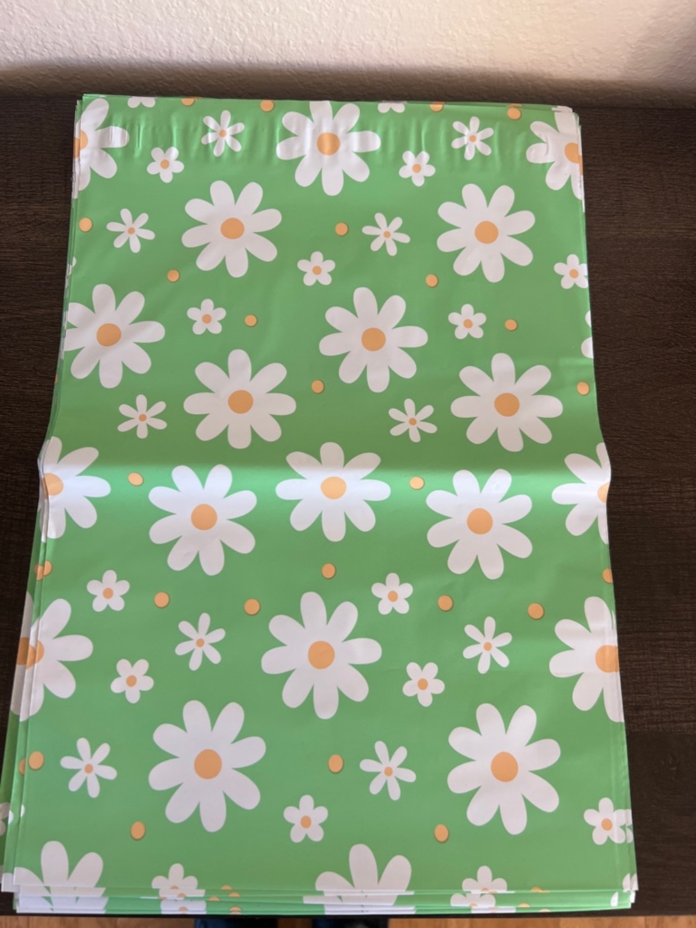 Poly Mailers Green Daisy Floral Print set of 10